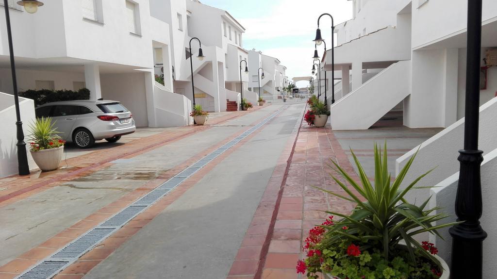 Apartamentos El Puerto 3000 Alcoceber Exterior photo